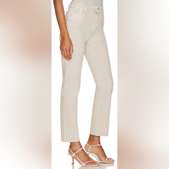ROLLA'S Denim - Rolla's classic straight high rise regular fit cream jeans.